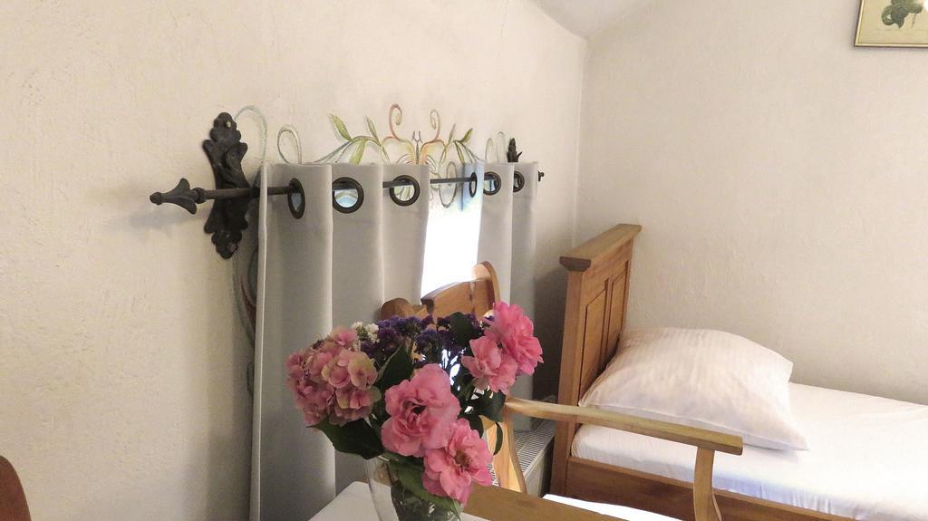 Zajazd Karczma Zagloba Świdnica Chambre photo