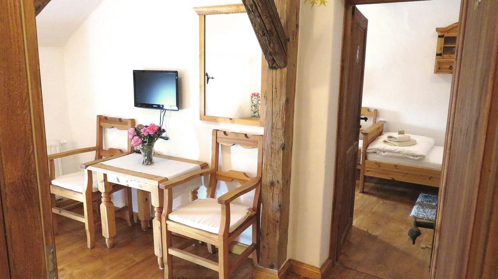 Zajazd Karczma Zagloba Świdnica Chambre photo