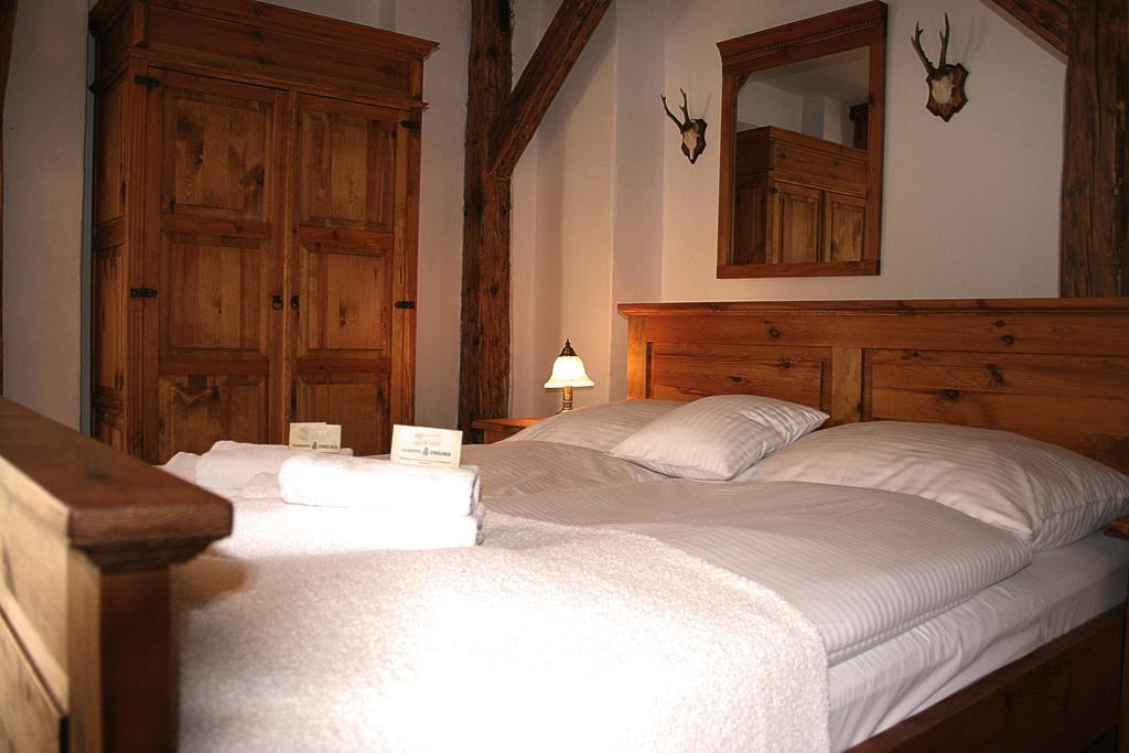 Zajazd Karczma Zagloba Świdnica Chambre photo